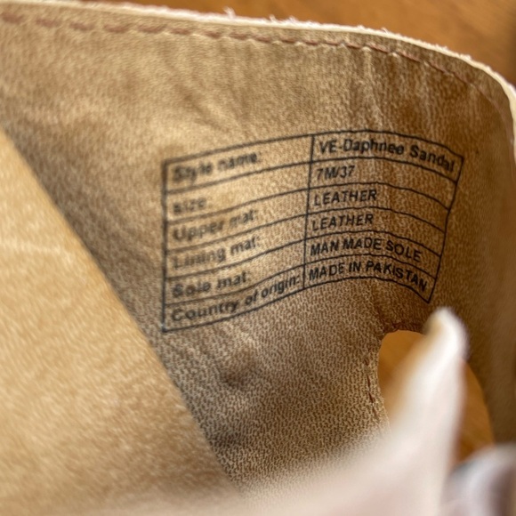 Vince Camuto Daphnee Pink Stud Leather Slide Sandal Size 7 - Picture 5 of 6